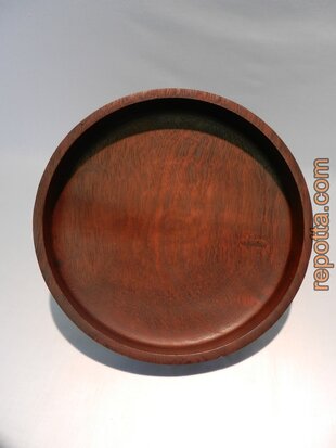 erzgebirge round teak serving dish SOLD