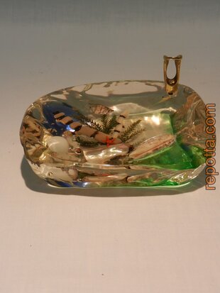 vintage lucite pen holder with marine life