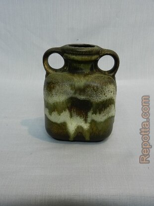 steuler ceramics basemark 444 15 SOLD