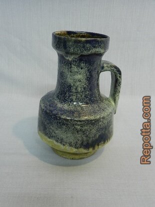 Karlsruhe Friedgard Glatzle handled vase SOLD