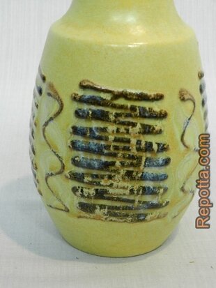 Bay Vase bodenmarkerung 110 15