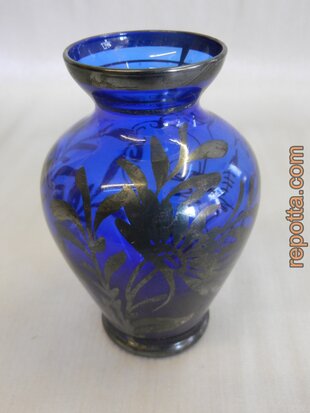 kobaltblauw glas vaasje met bloemenpatroon