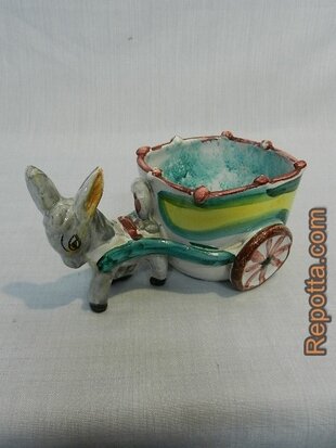 donkey cart planter SOLD