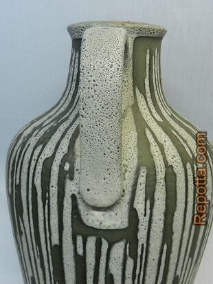 carstens floor vase gerda heuckeroth SOLD