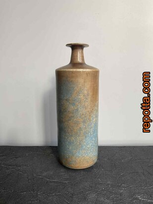 ondertekende vintage vaas studio pottery 