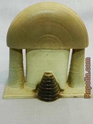 beehive vase with signature SOLD