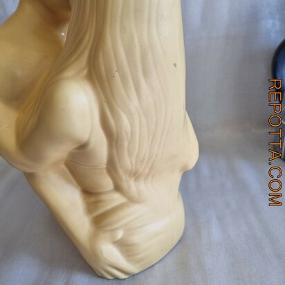 vintage interieur decoratie kussend stel populair einde vorige eeuw