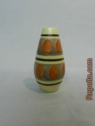 veb haldensleben vase SOLD