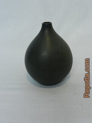 erhard goschala meuselwitz vase SOLD