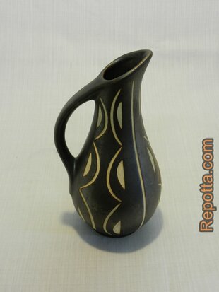 anton piesche small vase SOLD