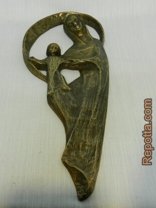 mother maria and child bronze statue SOLD