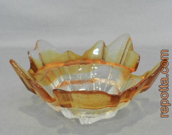 muurla finnish art glass bowl SOLD