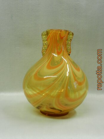 laura tarnow poland glass vase SOLD