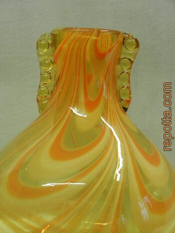 laura tarnow poland glass vase SOLD