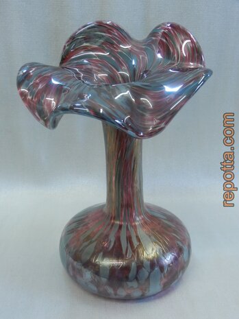 vintage glassvase mixed blue aubergine and red