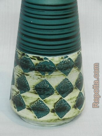 dumler breiden basemark 132 25 vase SOLD