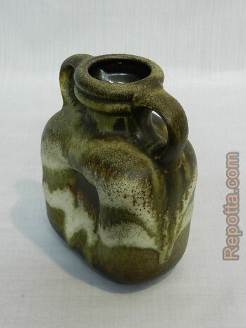 steuler ceramics basemark 444 15 SOLD