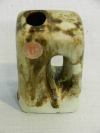 ü ceramics hole or black vase SOLD