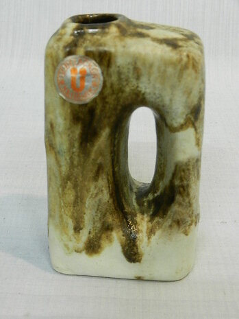 ü ceramics hole or black vase SOLD