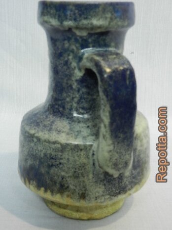 Karlsruhe Friedgard Glatzle handled vase SOLD