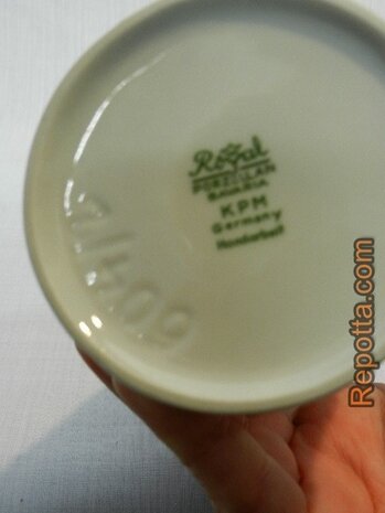 royal kpm white porcelain vase SOLD