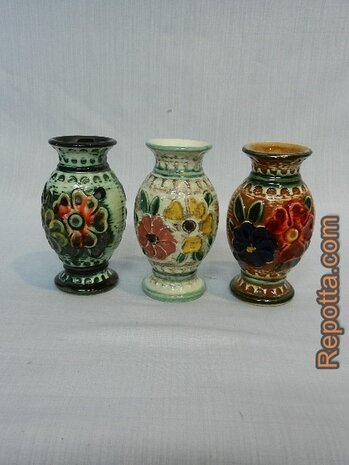  2 vases 98 12 bay ceramics