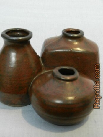 3 dicus shaped vases together SOLD