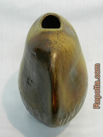 steuler imposing magma vase SOLD