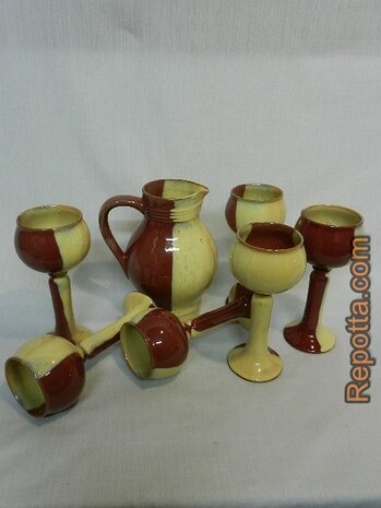 jug with 6 goblet SOLD