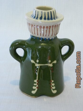 bunzlauer country style candleholder SOLD