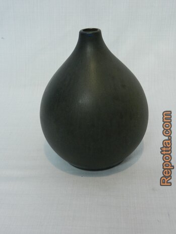 erhard goschala meuselwitz vase SOLD