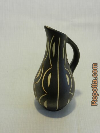 anton piesche small vase SOLD