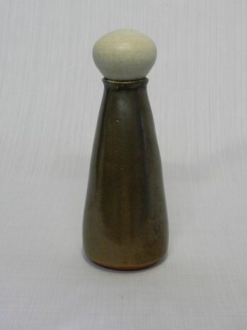 gertrude bilstein studio bottle with stopper