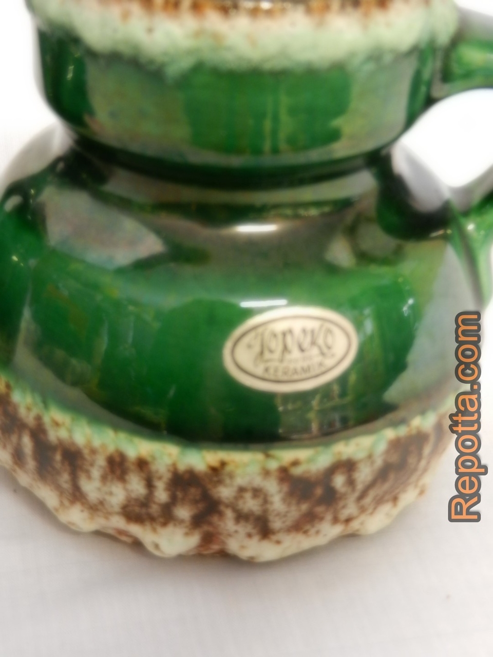 jopeko fat lava green vase SOLD - repotta